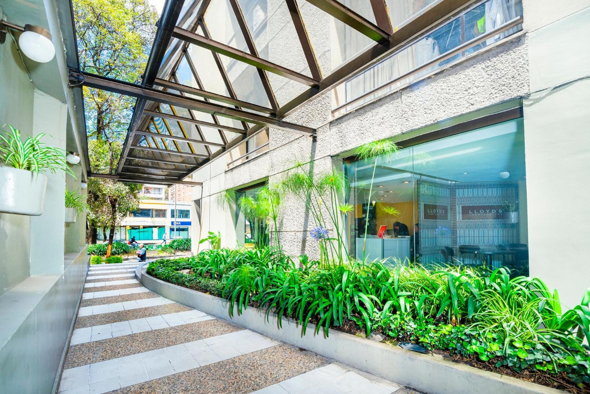 بوغوتا Lloyds Apartasuites Parque 93 المظهر الخارجي الصورة