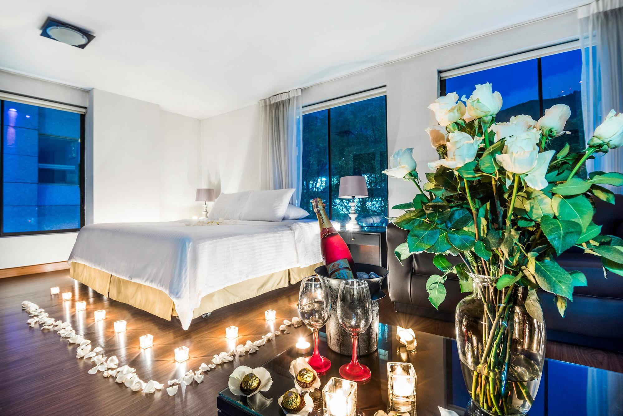 بوغوتا Lloyds Apartasuites Parque 93 المظهر الخارجي الصورة